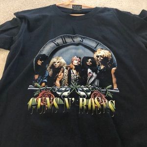 Guns N’ Roses use your illusion your t shirt